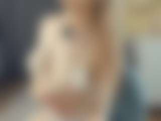 BelleDream's Live Sex Cam Show