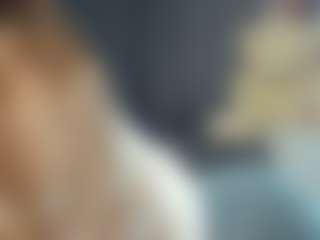 BelleDream's Live Sex Cam Show