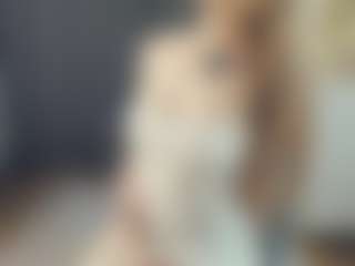 BelleDream's Live Sex Cam Show