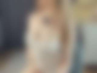 BelleDream's Live Sex Cam Show