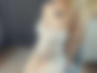 BelleDream's Live Sex Cam Show
