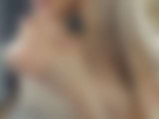 BelleDream's Live Sex Cam Show