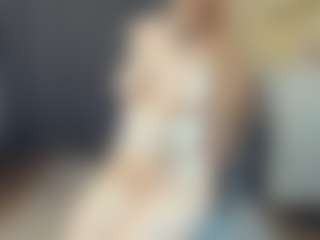 BelleDream's Live Sex Cam Show