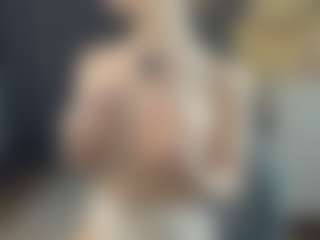 BelleDream's Live Sex Cam Show