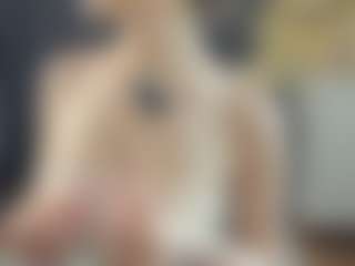 BelleDream's Live Sex Cam Show
