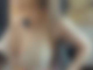 BelleDream's Live Sex Cam Show