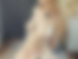 BelleDream's Live Sex Cam Show