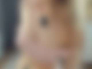 BelleDream's Live Sex Cam Show