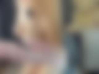 Live cam show with BelleDream - Teen (18+) on TeamSkeetLive
