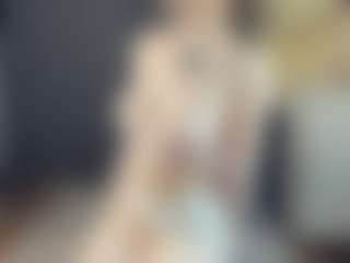 BelleDream's Live Sex Cam Show