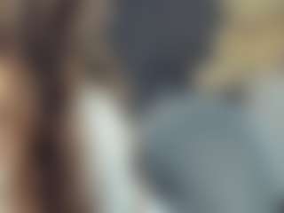 Live-Cam-Show mit BelleDream - Camel Toe auf Camsoda