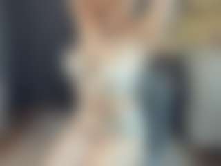 BelleDream's Live Sex Cam Show