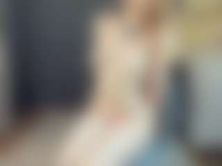 BelleDream's Live Sex Cam Show