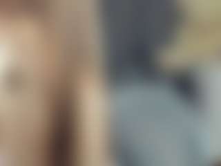 Live cam show with BelleDream - College on sexylive.show
