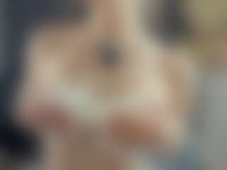 Live cam show with BelleDream - Big Ass on Chatstar