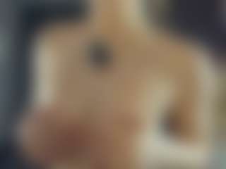 Live cam show with BelleDream - Lush on Camming Site