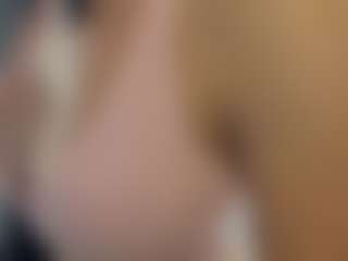 BelleDream's Live Sex Cam Show