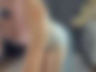 Live cam show with BelleDream - Dirty Talk on Adult Interactions