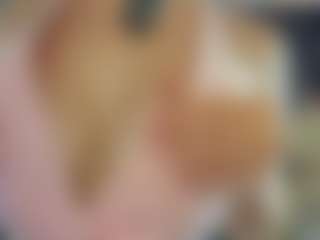 Live cam show with BelleDream - Drinking on Camsoda