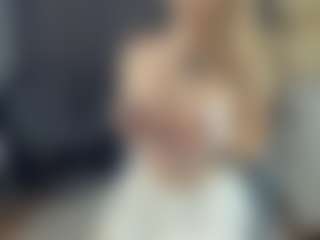 Live cam show with BelleDream - Strip Teen (18+) on SpunkLive
