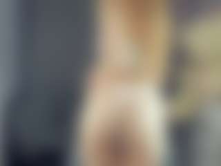 Live cam show with BelleDream - Shaved Pussy on Camsoda