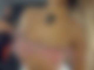 Live cam show with BelleDream - Squirt on TeamSkeetLive