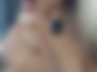 BelleDream's Live Sex Cam Show