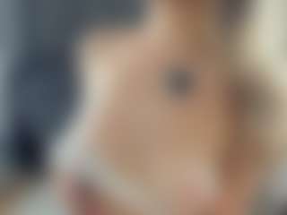 Live cam show with BelleDream - Young Adult on Camsoda