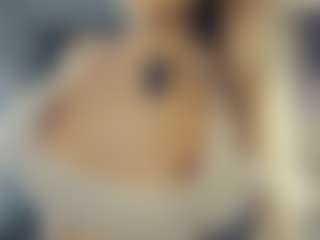 BelleDream's Live Sex Cam Show
