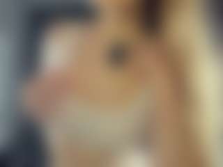 BelleDream's Live Sex Cam Show