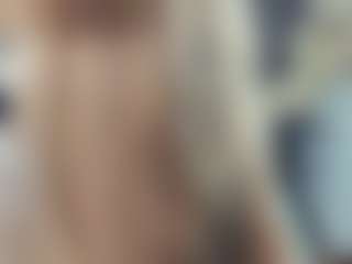BelleDream's Live Sex Cam Show