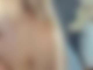 BelleDream's Live Sex Cam Show