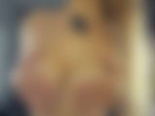 BelleDream's Live Sex Cam Show