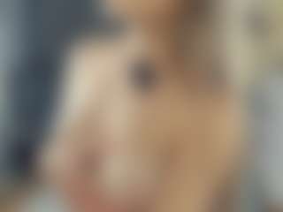 Show en direct avec BelleDream - Flashing sur Camsoda