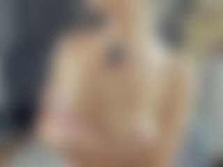 Live cam show with BelleDream - Skinny Teen (18+) on Livezox