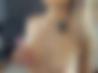 BelleDream's Live Sex Cam Show