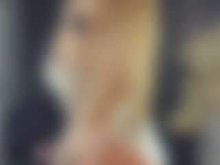 BelleDream's Live Sex Cam Show