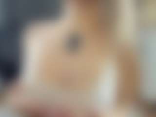 BelleDream's Live Sex Cam Show