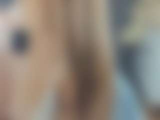 BelleDream's Live Sex Cam Show