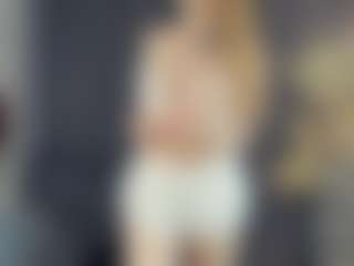 BelleDream's Live Sex Cam Show