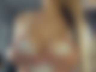 BelleDream's Live Sex Cam Show