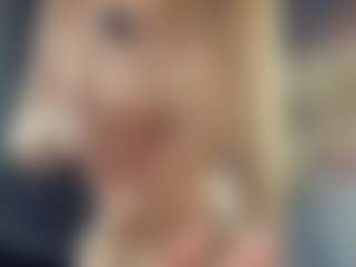 BelleDream's Live Sex Cam Show