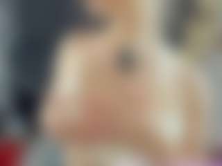 Live cam show with BelleDream - Brown Eyes on TeamSkeetLive