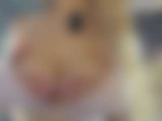 BelleDream's Live Sex Cam Show