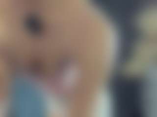 Live cam show with BelleDream - Camel Toe on luckytryst.com