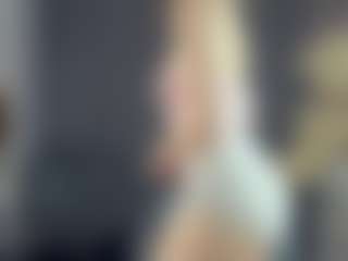 BelleDream's Live Sex Cam Show