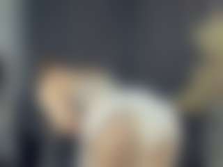 Live cam show with BelleDream - Drinking on Camiplay Live