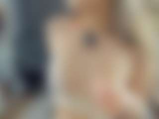 Live cam show with BelleDream - College on madthumbs
