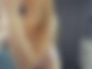 BelleDream's Live Sex Cam Show