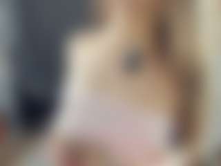 Live cam show with BelleDream - Flashing on Streamer API